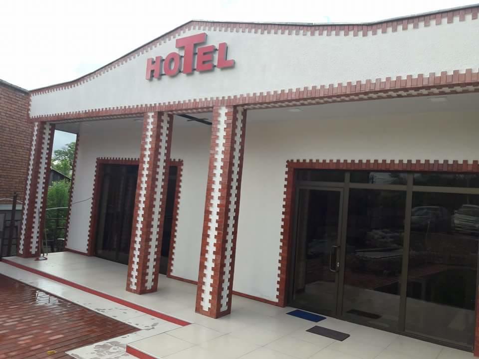 Hotel Rio คูทายสิ ภายนอก รูปภาพ