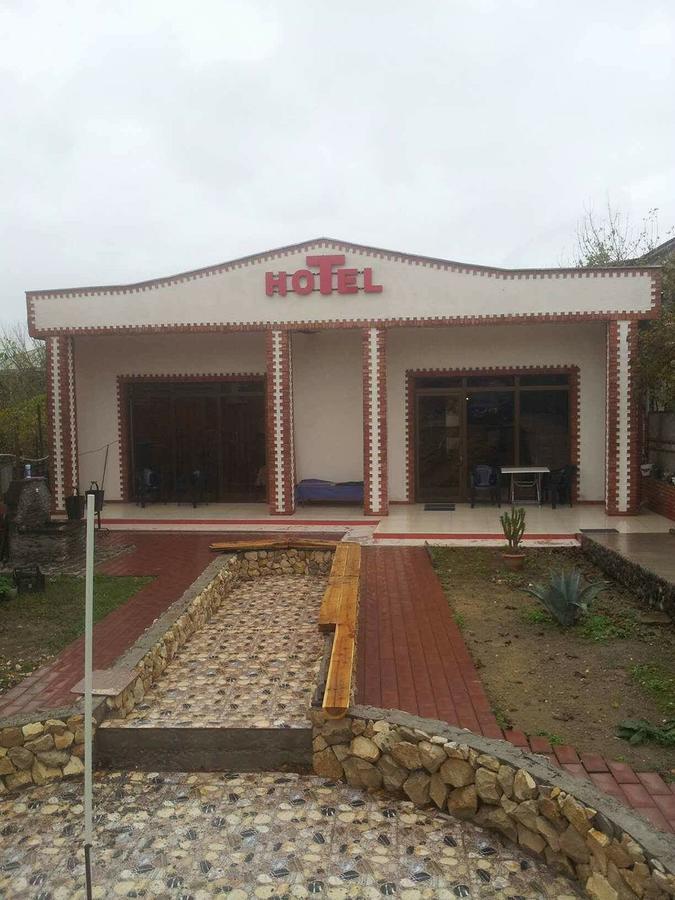 Hotel Rio คูทายสิ ภายนอก รูปภาพ